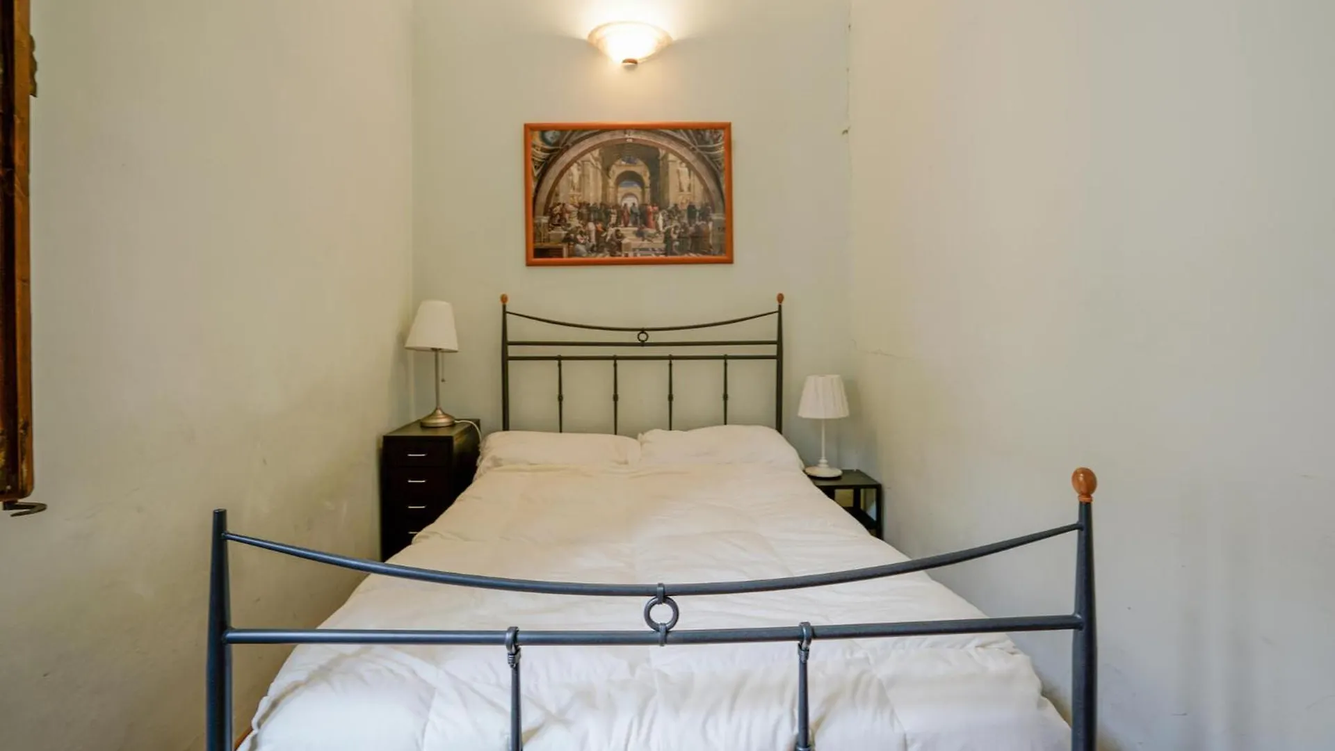 2 Bedroom Cozy Apartment In Firenze 0*, Florence Italy
